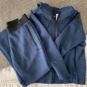 Adidas Size Medium Blue Matching Sweatsuit